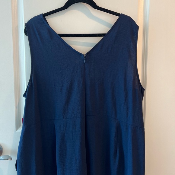 NWT Vince Camuto Classic Navy Tie Front Sleeveless Wide Leg Jumpsuit 3X - Picture 6 of 16